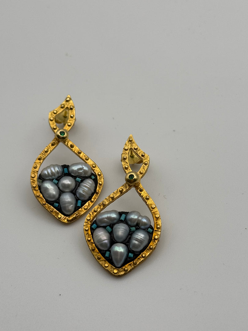 Suit Enhancer Pearl Earrings!